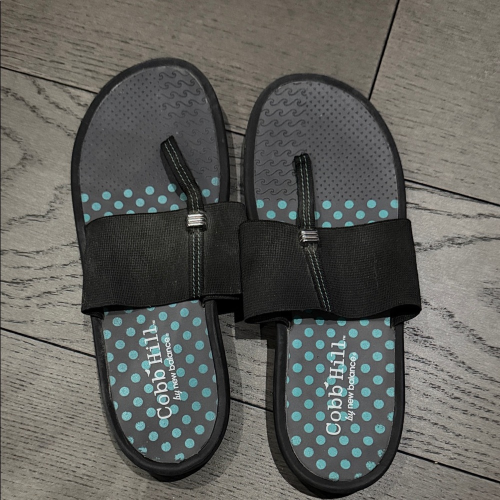 Cobb Hill by New Balance Black and Teal Slippers